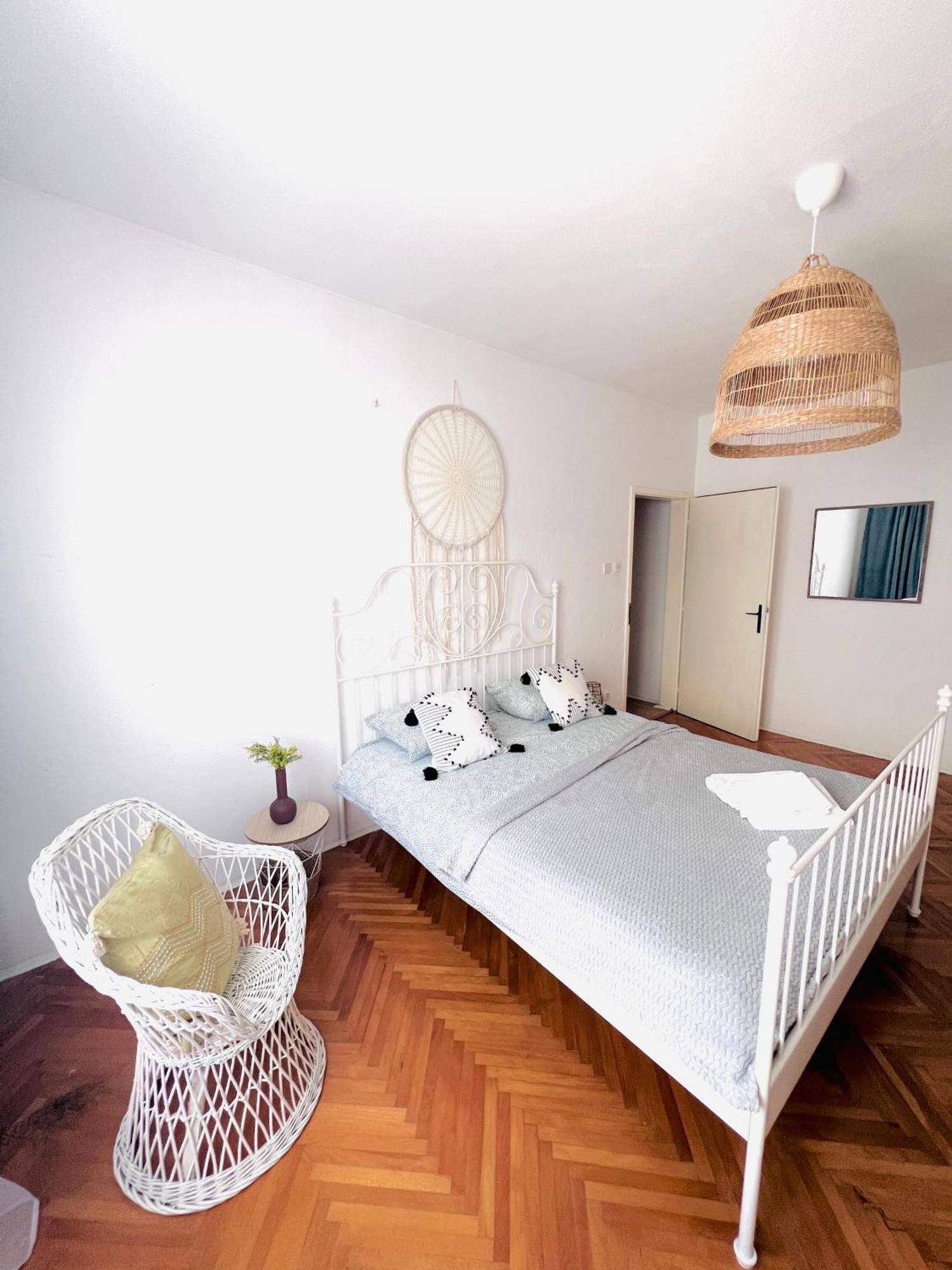 Apartmani-Okrug Gornji-Ciovo Trogir Exterior photo